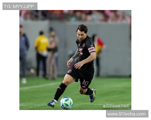 最新足球球星学历一览：知名球员教育背景大揭秘