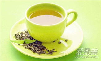 绿茶可以刮油吗 绿茶和乌龙茶哪个刮油